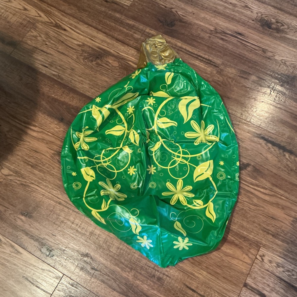Inflatable Green Floral Yard Ornament Christmas Holiday Party Decoration Prop